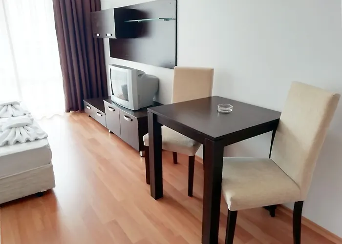 Happy Hotel apartamentowy Słoneczny Brzeg