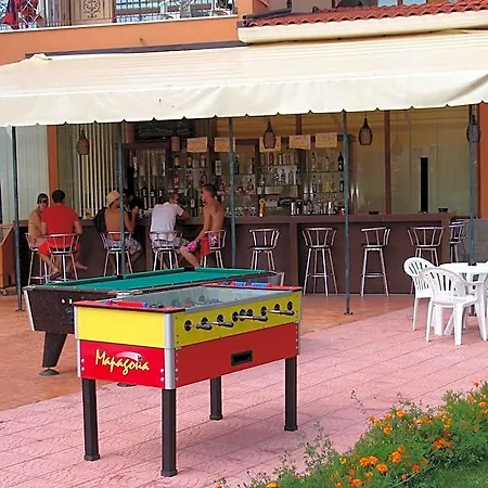 Lejlighedshotel Happy *