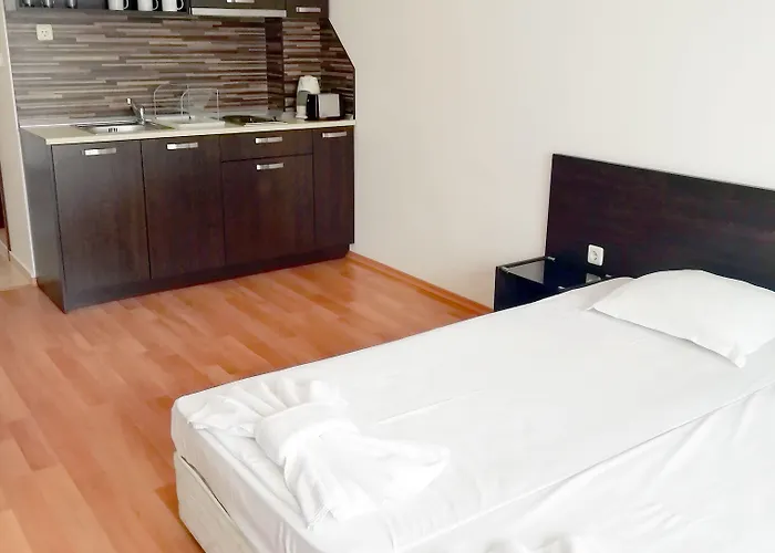 Happy Aparthotel Sunny Beach