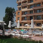 Aparthotel Happy *