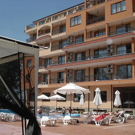 Happy Apartmanhotel Napospart
